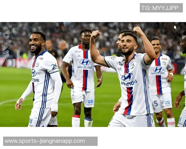 法甲前瞻:里昂客战艰难里尔能否在主场全取三分